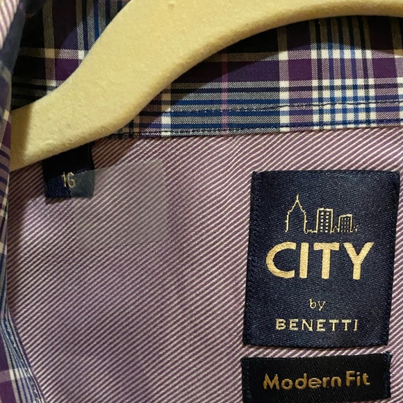 Light Pink Benetti Men’s Casual Button Down Shirt with Plaid Cuffs - Picture 3 of 5